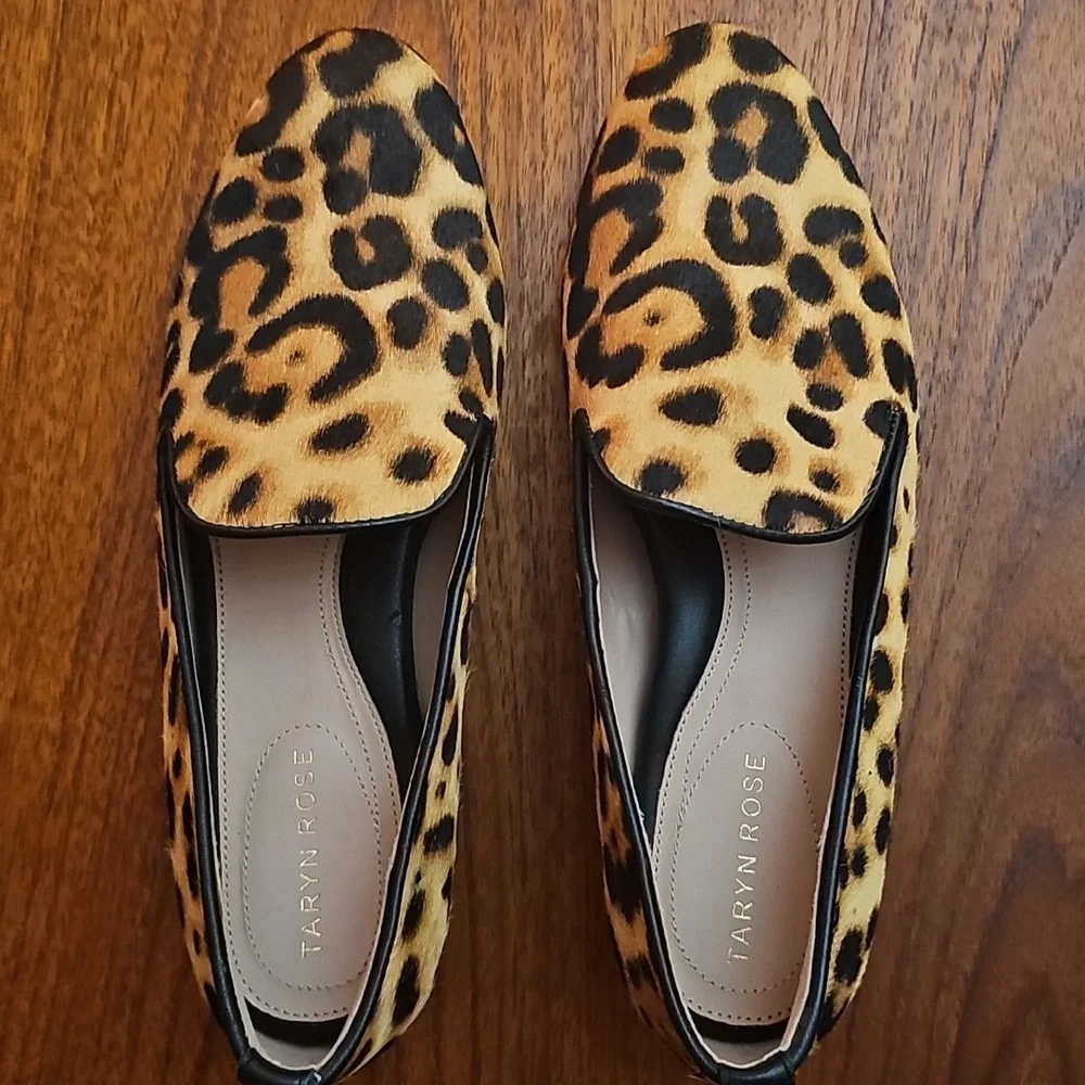 Taryn Rose Bryanna Leopard Calf Hair Loafers | NWT Sz 7 | Luxe Comfort Flat